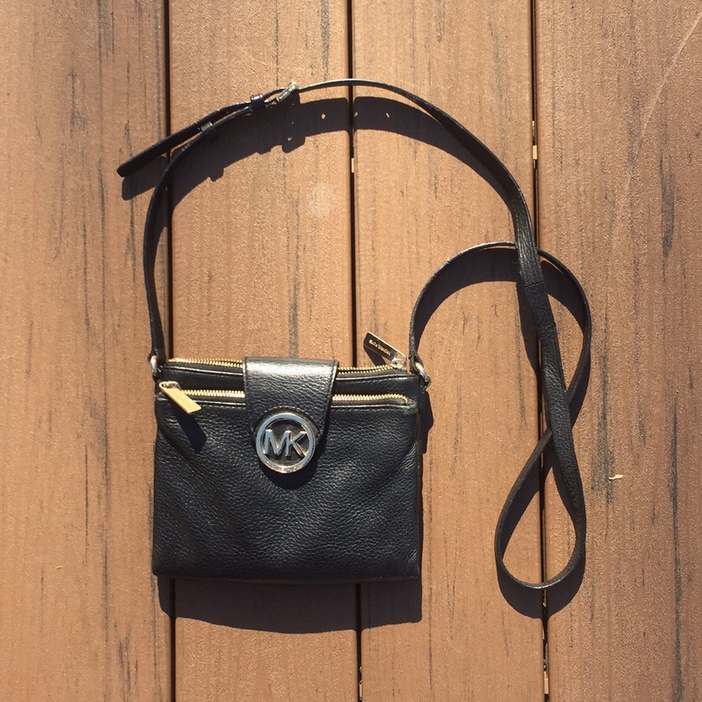 Michael Kors cross body